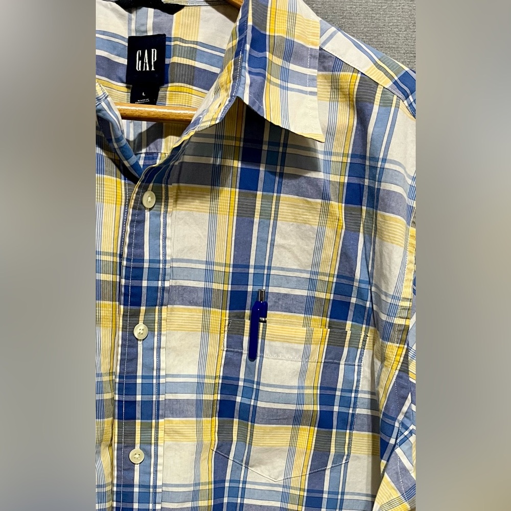 GAP Men's Blue and Yellow Checkered Shirt - Picture 7 of 8